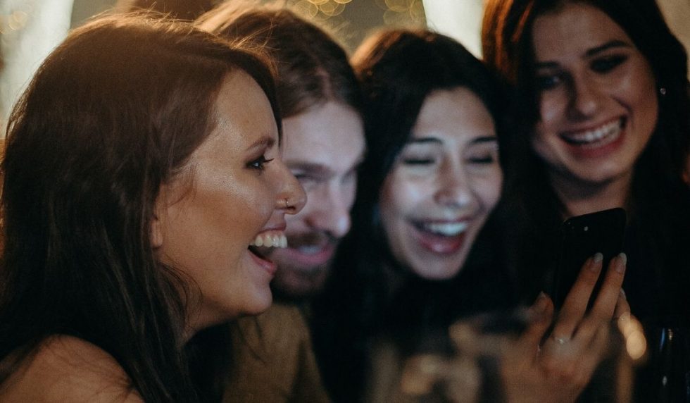 Zo kun je zelf Ranking The Stars organiseren Feesy Zo kun je zelf Ranking The Stars organiseren Feesy